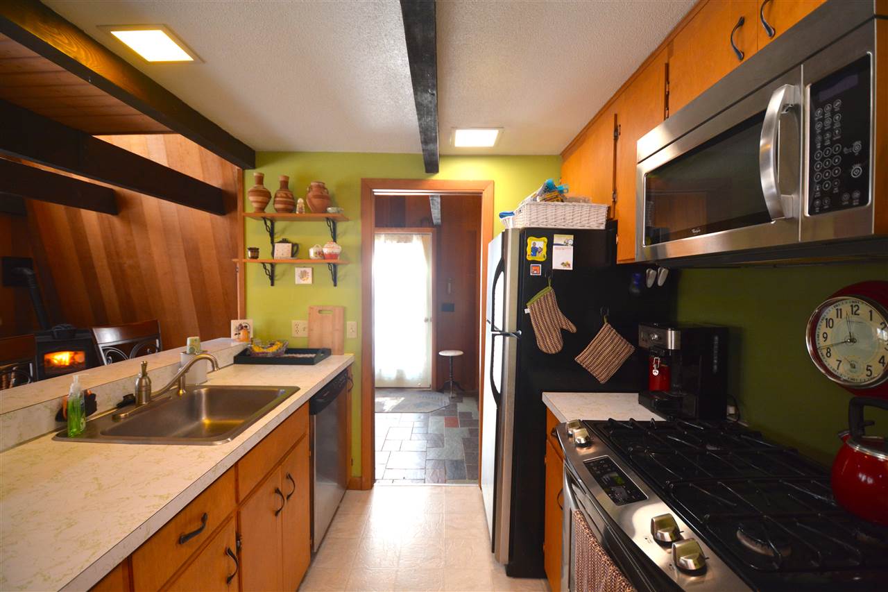 379 Sugarhouse Road New London, NH 03257 - Photo 9 of 18 Gallery Image 9
