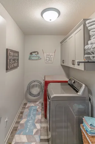 $319,900 | 5049 56th Street Northwest, Rochester, MN 55901