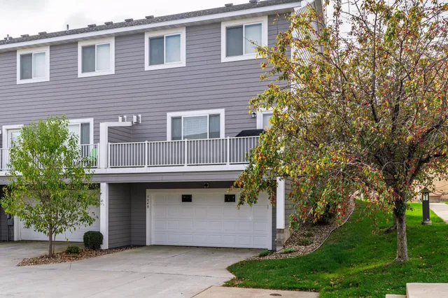 $319,900 | 5049 56th Street Northwest, Rochester, MN 55901