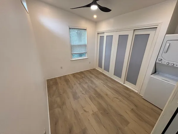 $1,395 | 1002 Spanish Oak Trail, Unit B, Manchaca, TX 78652