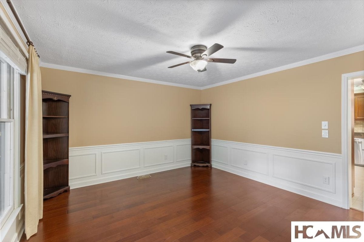 341 Trays Island Road Sapphire, NC 28774 - Photo 42 of 64 Gallery Image 42