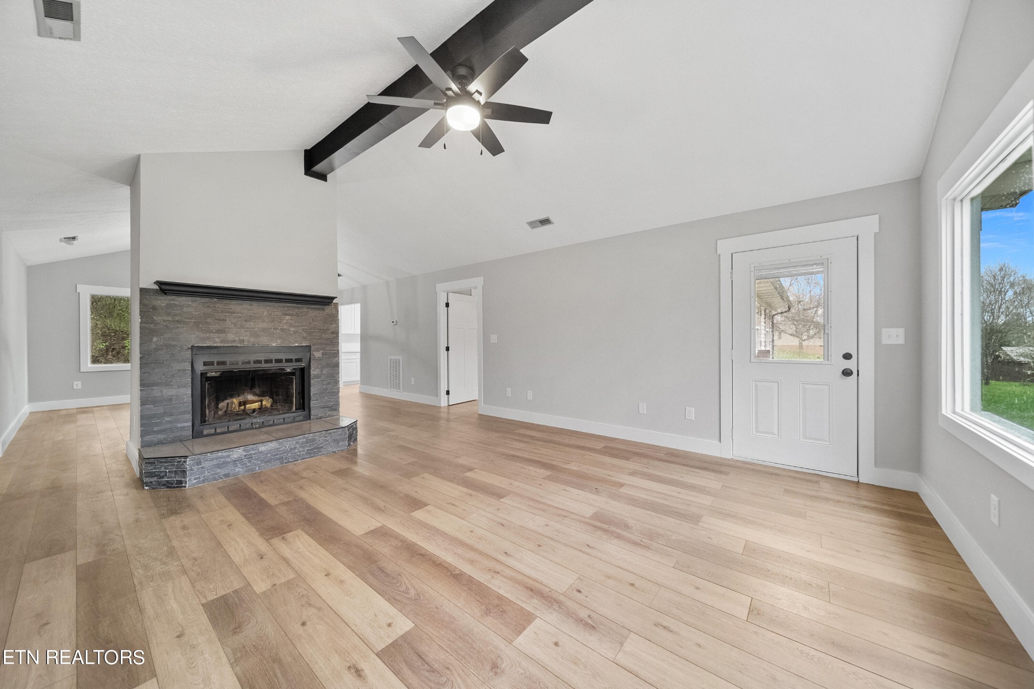 1355 Springview Circle Seymour, TN 37865 - Photo 9 of 30