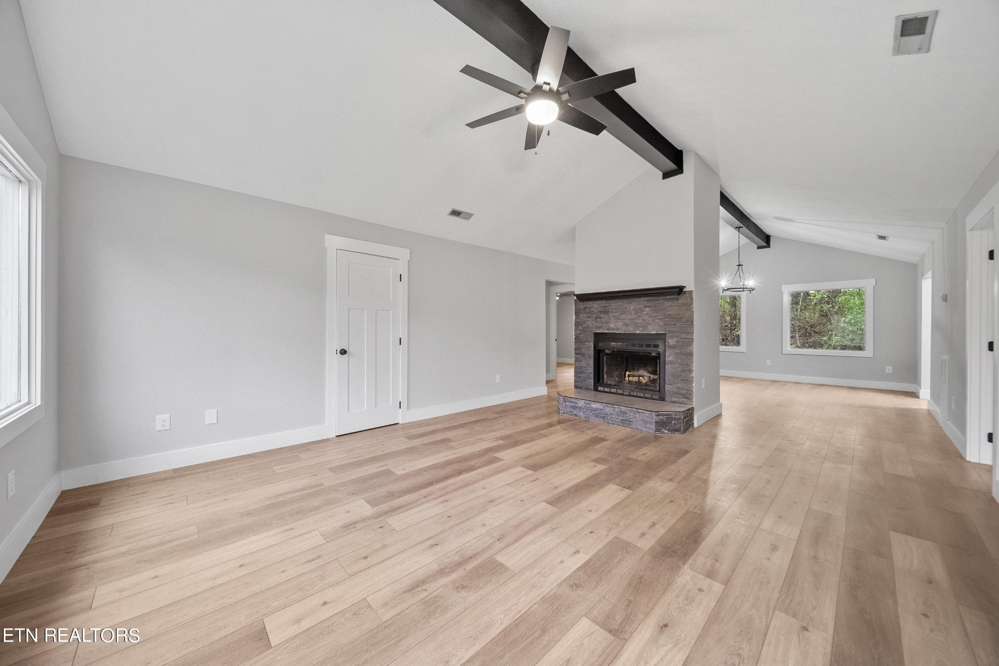 1355 Springview Circle Seymour, TN 37865 - Photo 10 of 30