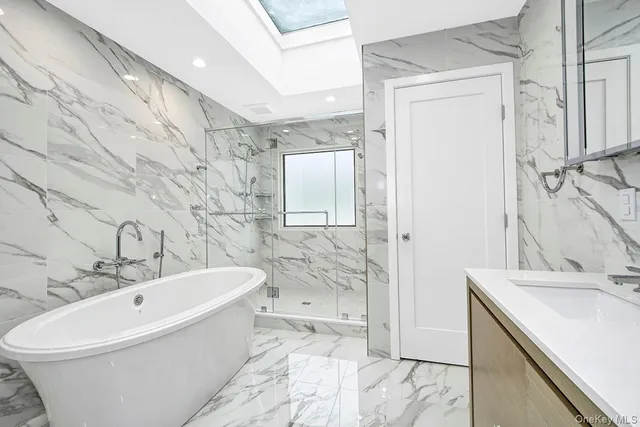 $1,749,000 | 2 Whippoorwill Close, Chappaqua, NY 10514