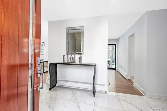 $1,749,000 | 2 Whippoorwill Close, Chappaqua, NY 10514