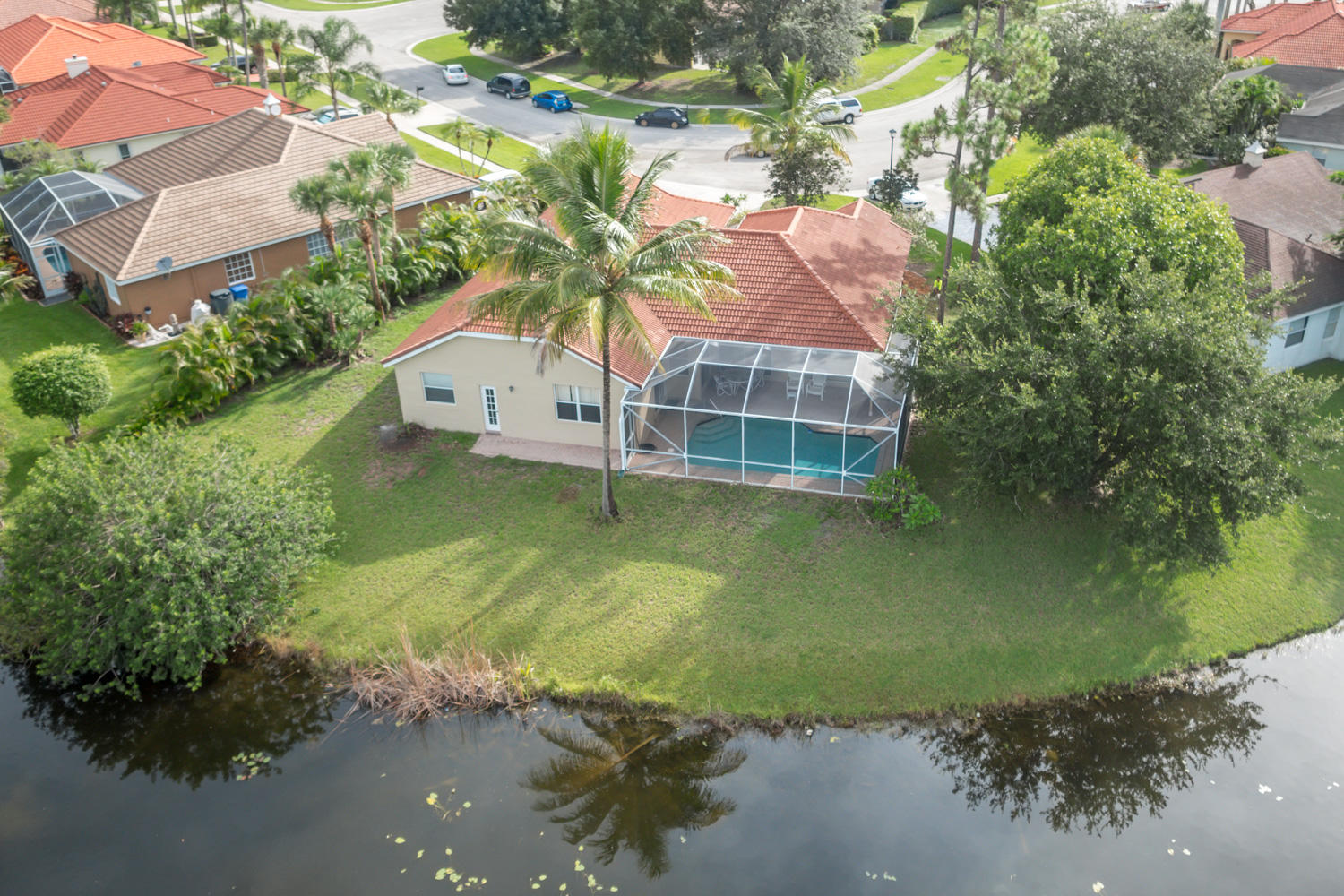 107 Nottingham Road Royal Palm Beach, FL 33411 - Photo 2 of 27 Lakefront