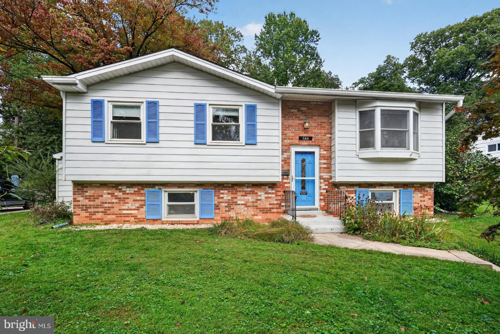 204 Rolling Road Gaithersburg, MD 20877 - Photo 1 of 53 Gallery Image 1