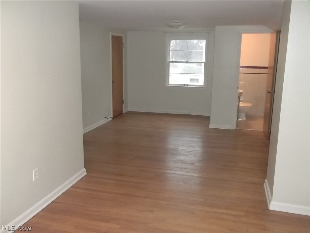 1368 Gordon Road Lyndhurst, OH 44124 - Photo 20 of 25