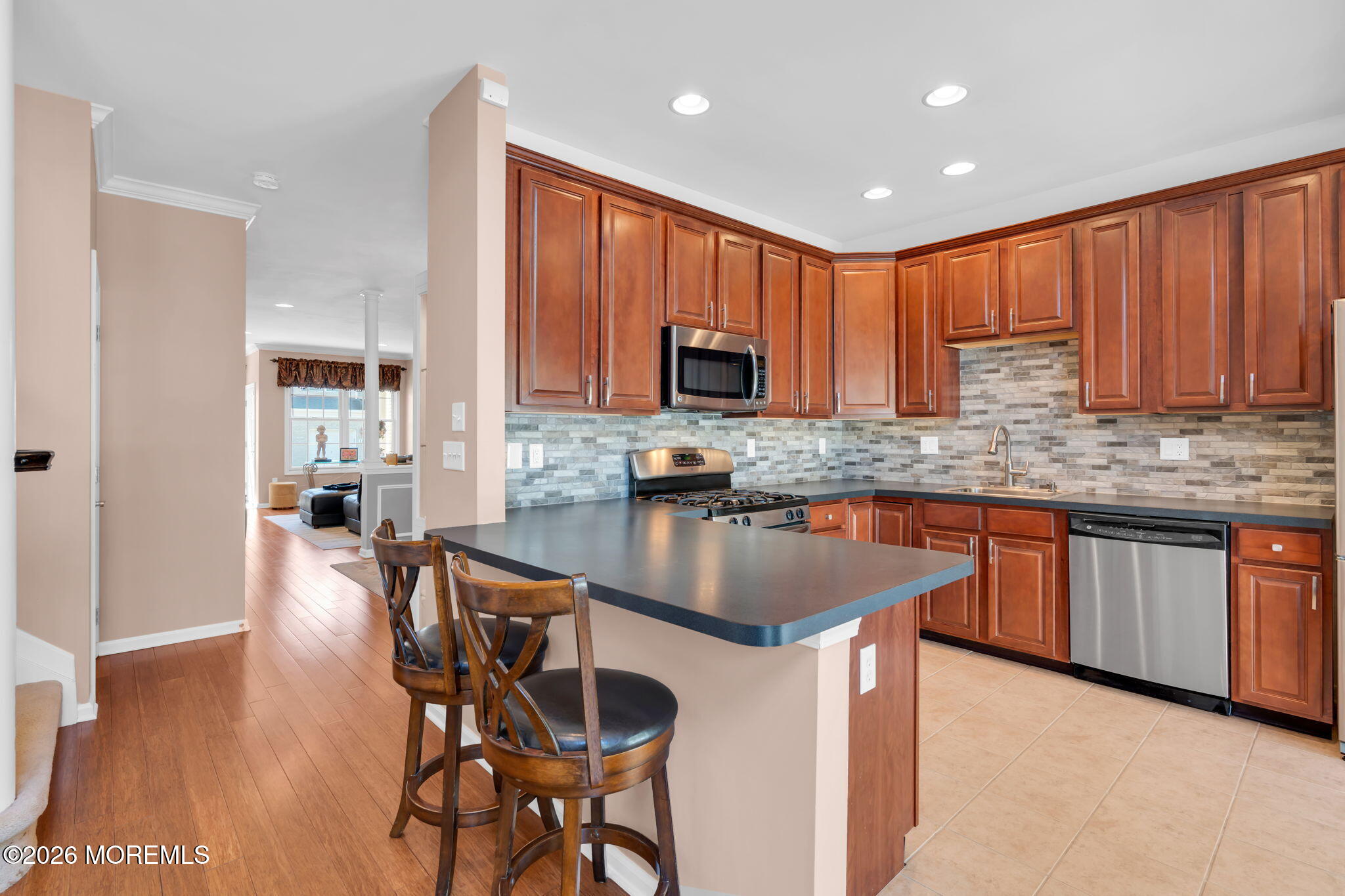 35 Chatsworth Road Manalapan, NJ 07726 - Photo 12 of 62 12-web-or-mls-DSC04635