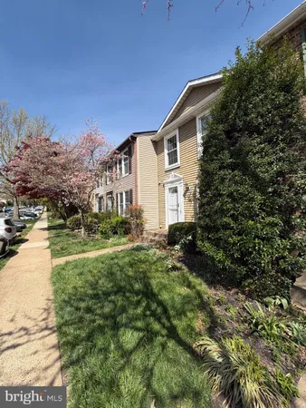 $3,000 | 7921 Tyson Oaks Circle, Vienna, VA 22182