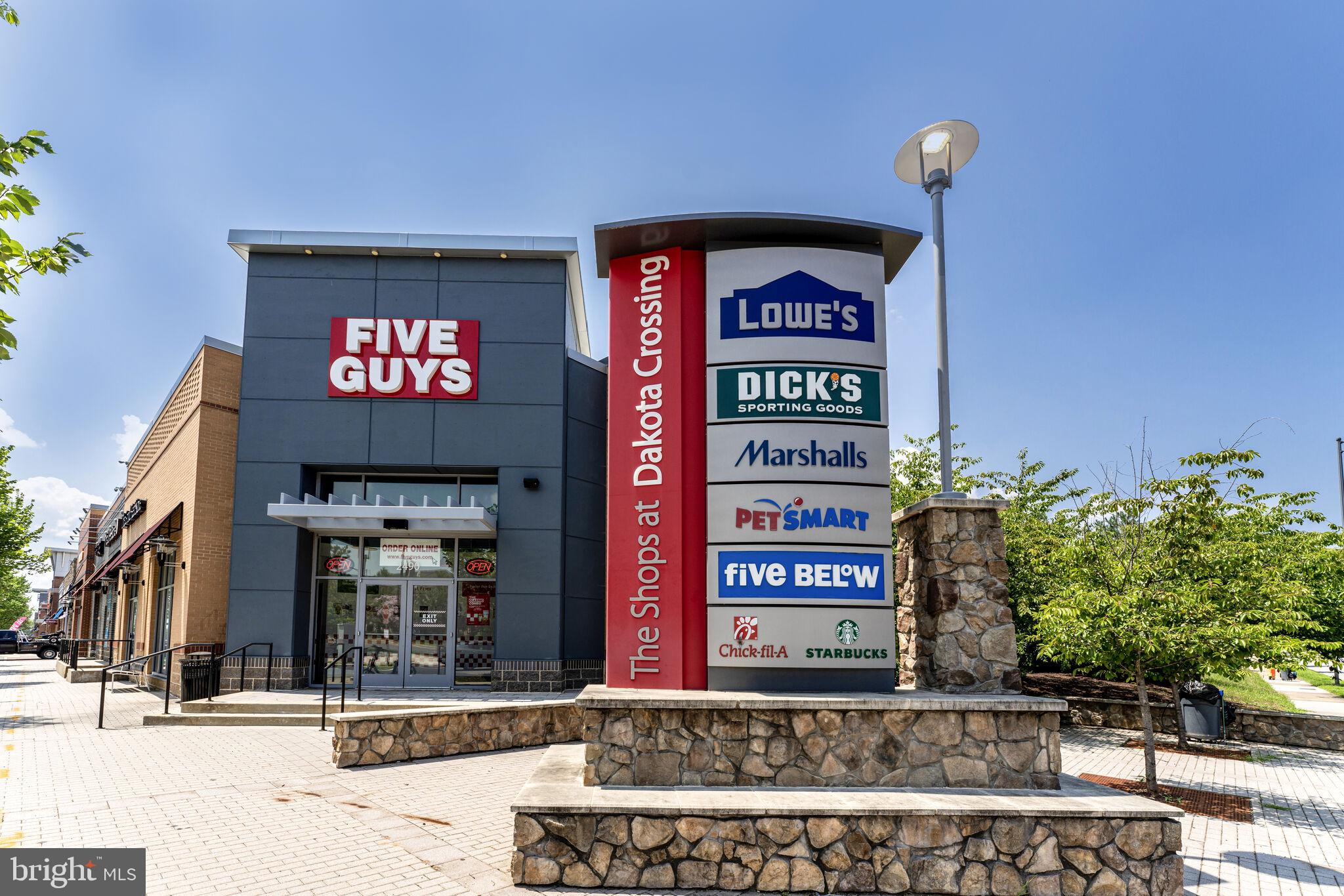 2712 South Dakota Avenue Northeast Washington, DC 20018 - Photo 23 of 36