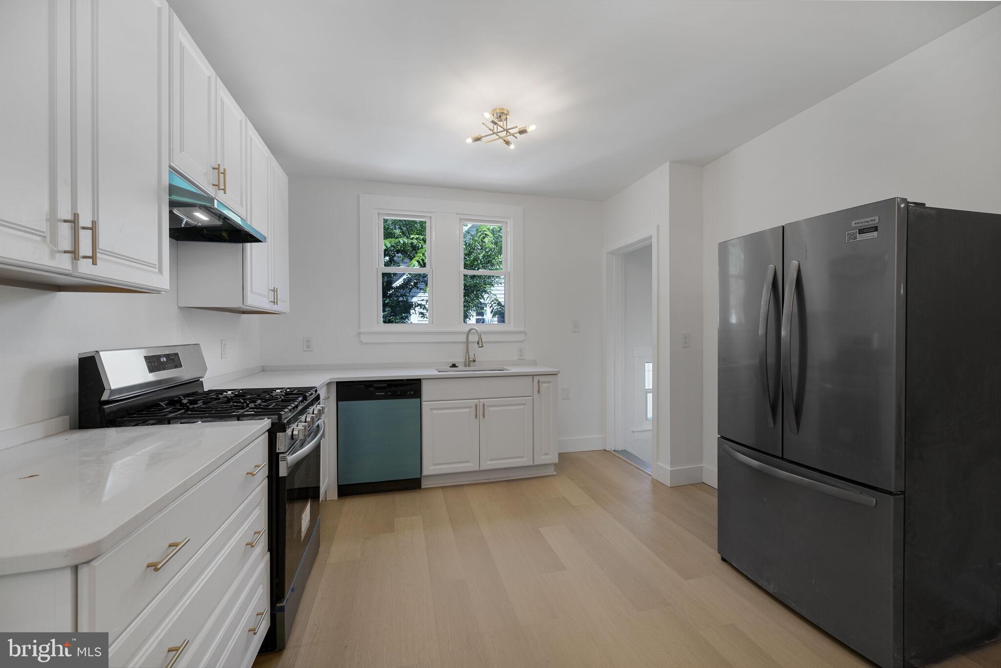 2712 South Dakota Avenue Northeast Washington, DC 20018 - Photo 7 of 36