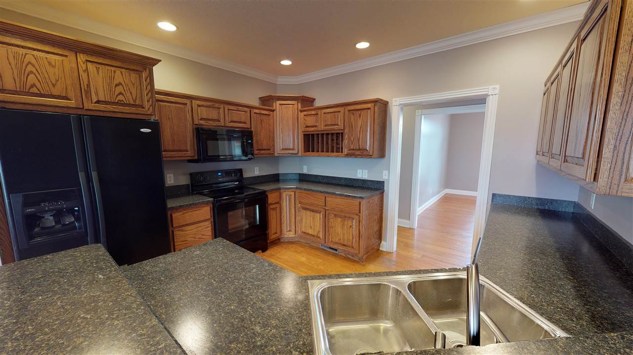 534 Rodeo Lane Bowling Green, KY 42101 - Photo 5 of 25 Gallery Image 5