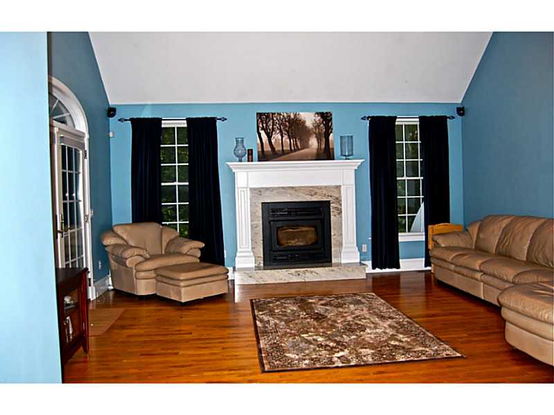 50 Crandall Road Tiverton, RI 02878 - Photo 5 of 11 Living Room.
