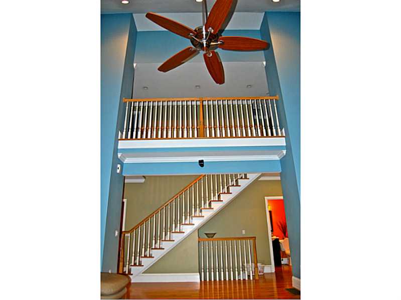 50 Crandall Road Tiverton, RI 02878 - Photo 7 of 11 View.