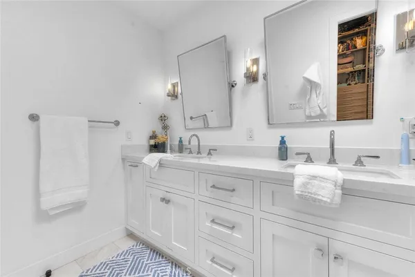 $10,800 | 13 Rivo Alto Canal, Long Beach, CA 90803