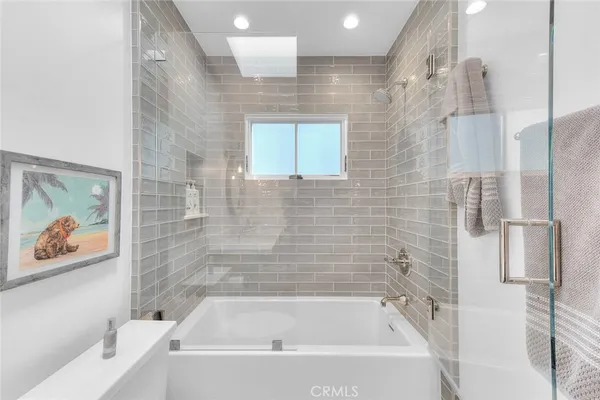 $10,800 | 13 Rivo Alto Canal, Long Beach, CA 90803