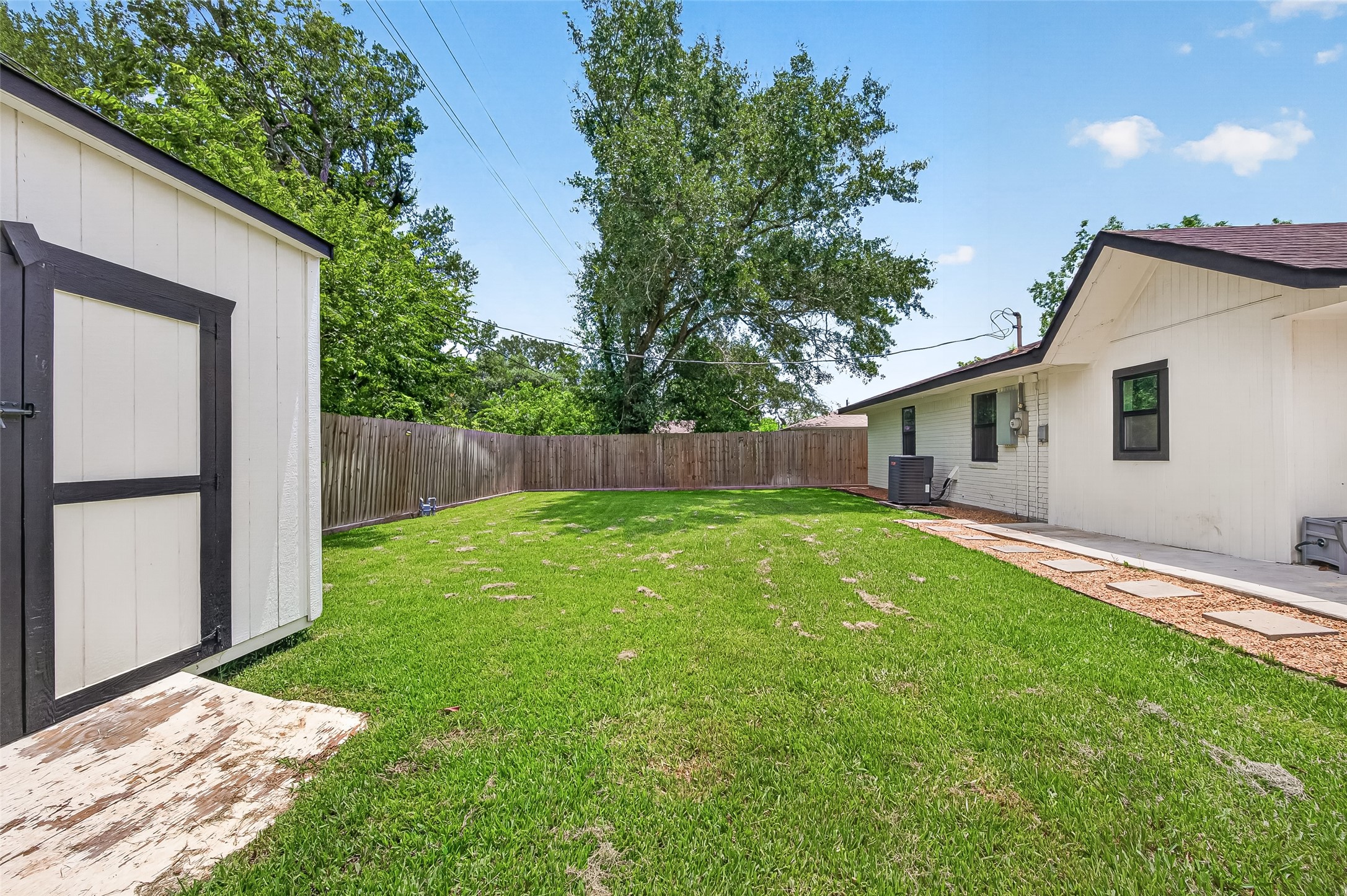 1005 Avenue D Rosenberg, TX 77471 - Photo 36 of 38