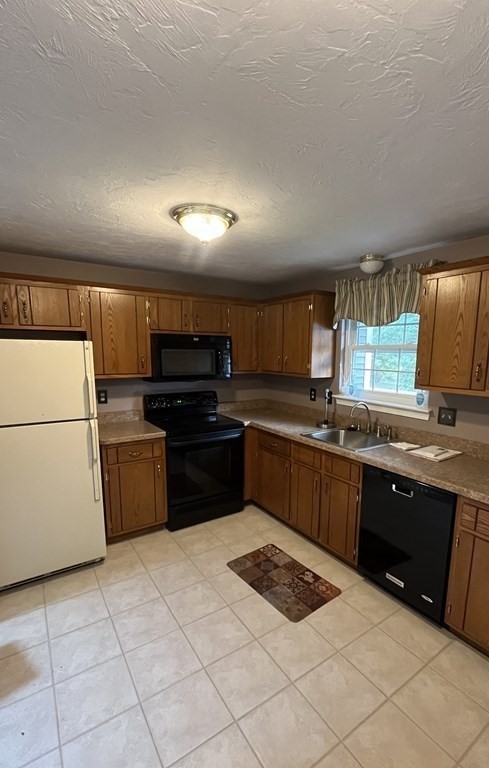72 Key Street, Unit 72 Millis, MA 02054 - Photo 8 of 25 Gallery Image 8