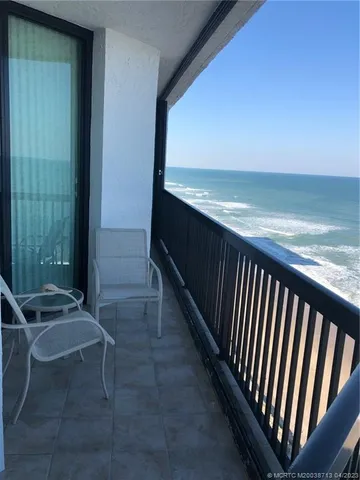 $4,200 | 8800 South Ocean Drive, Unit 1406PH, Jensen Beach, FL 34957