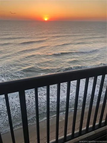 $4,200 | 8800 South Ocean Drive, Unit 1406PH, Jensen Beach, FL 34957