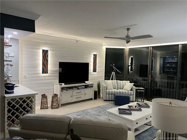 $4,200 | 8800 South Ocean Drive, Unit 1406PH, Jensen Beach, FL 34957