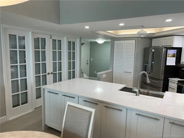 $4,200 | 8800 South Ocean Drive, Unit 1406PH, Jensen Beach, FL 34957