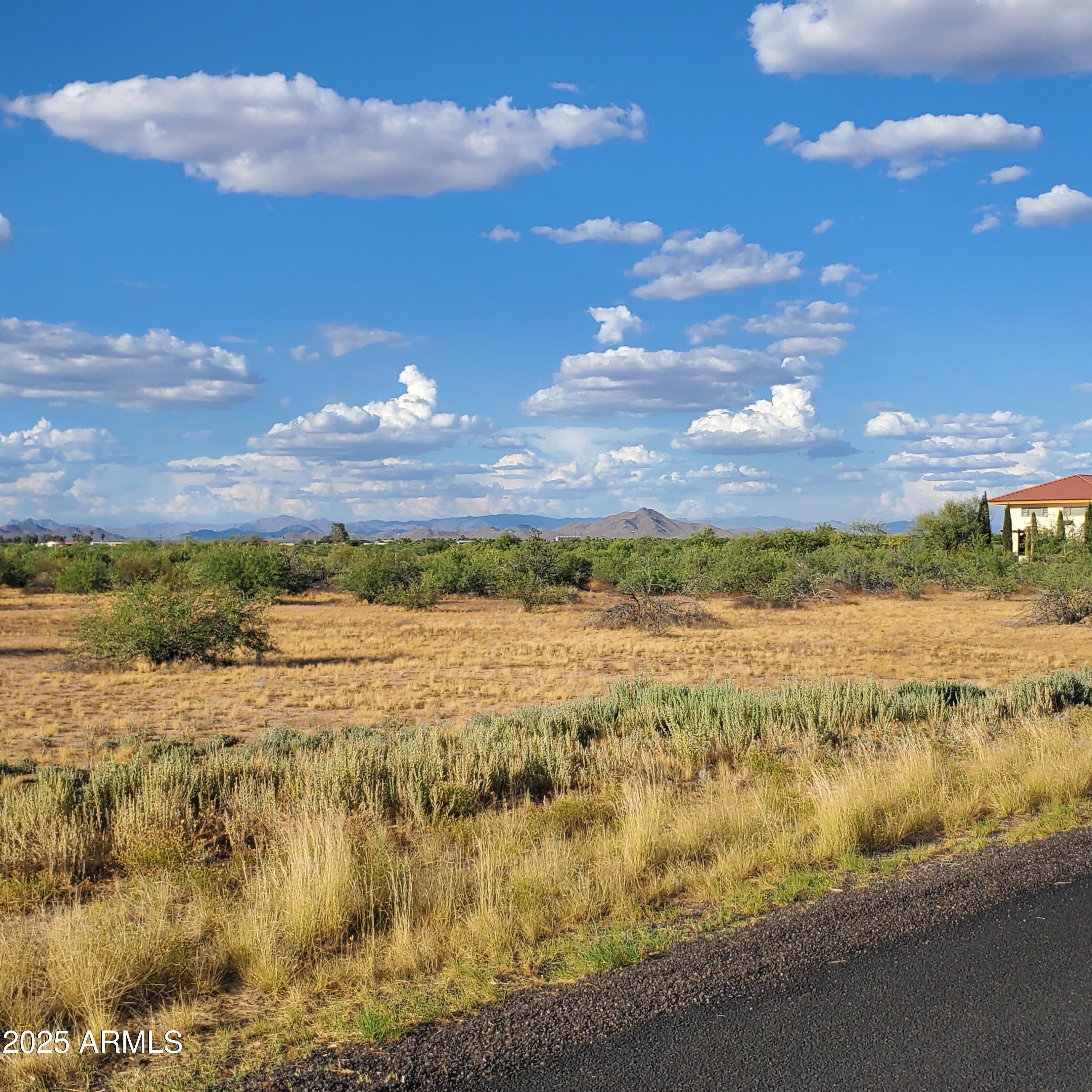 50979 West Iver Road Aguila, AZ 85320 - Photo 3 of 21