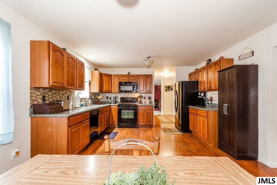 3810 Flansburg Road Jackson, MI 49203 - Photo 2 of 21 Photo 2