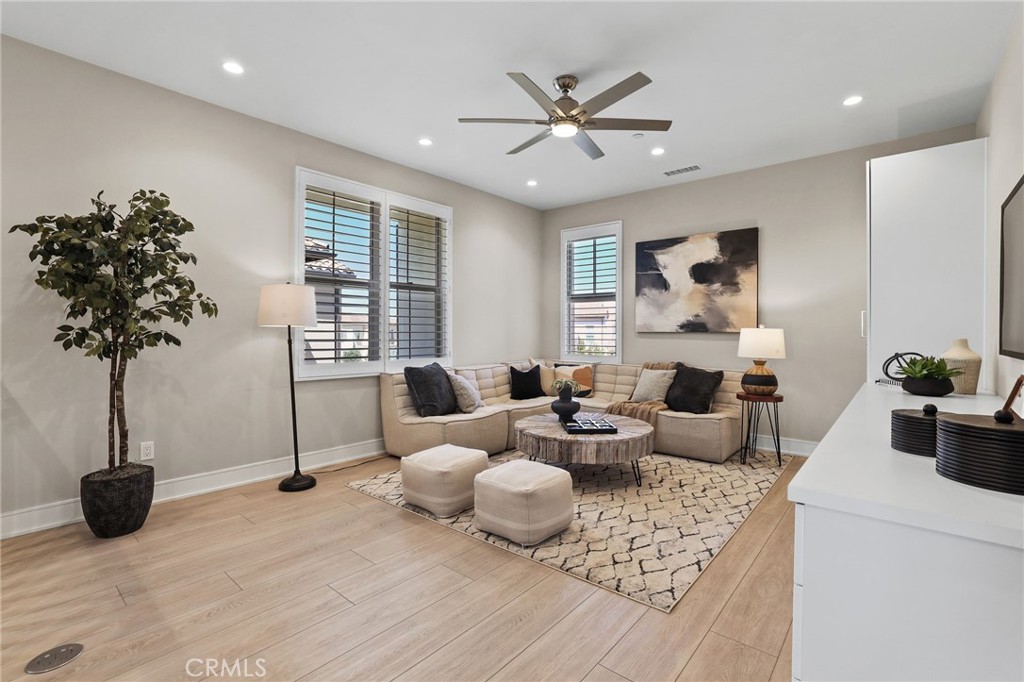 118 Tomahawk Irvine, CA 92618 - Photo 49 of 71