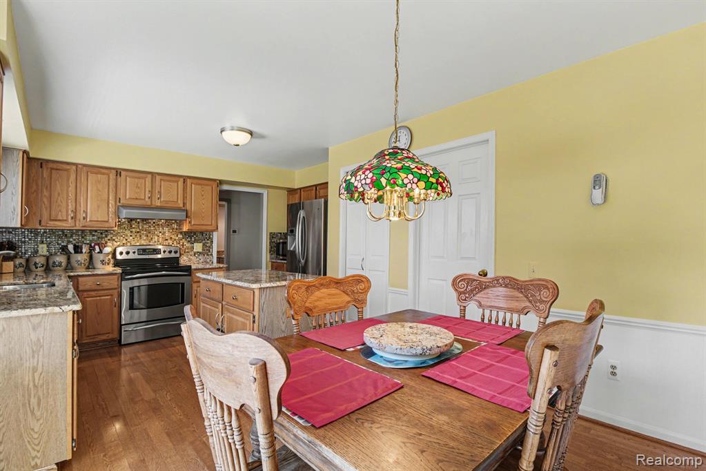 1234 Sandy Ridge Drive Rochester Hills, MI 48306 - Photo 16 of 43