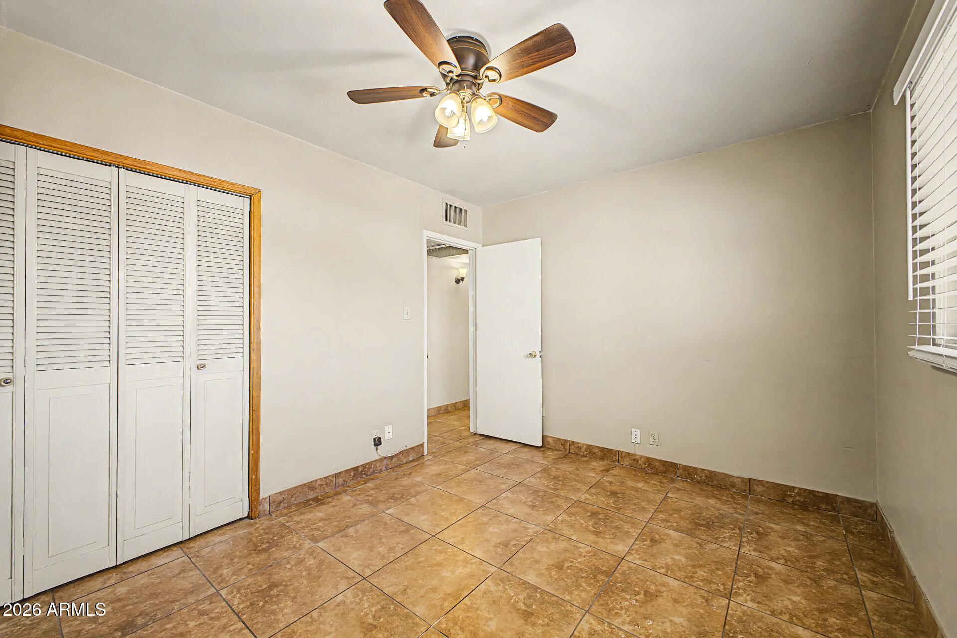 2022 East Monterey Way Phoenix, AZ 85016 - Photo 17 of 29 a view of an empty room