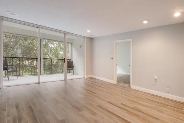 $2,300 | 4801 Esedra Court, Unit 201, Lake Worth, FL 33467