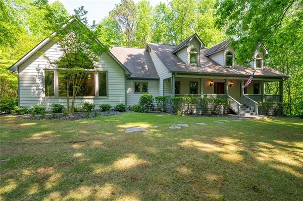 $895,000 | 465 Willowbrook Drive Southeast, Smyrna, GA 30082