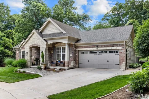 $849,000 | 884 Village Brook Court, Ballwin, MO 63021