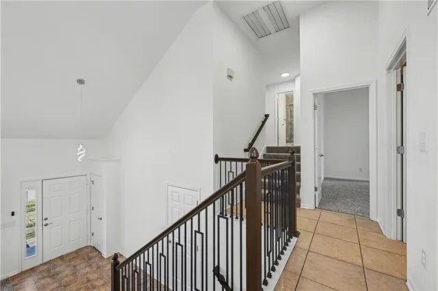 $515,000 | 10120 Sunset Drive, Lenexa, KS 66220