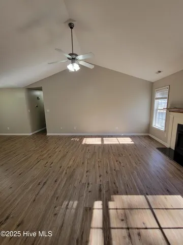 $1,900 | 224 English Walnut Drive, Richlands, NC 28574