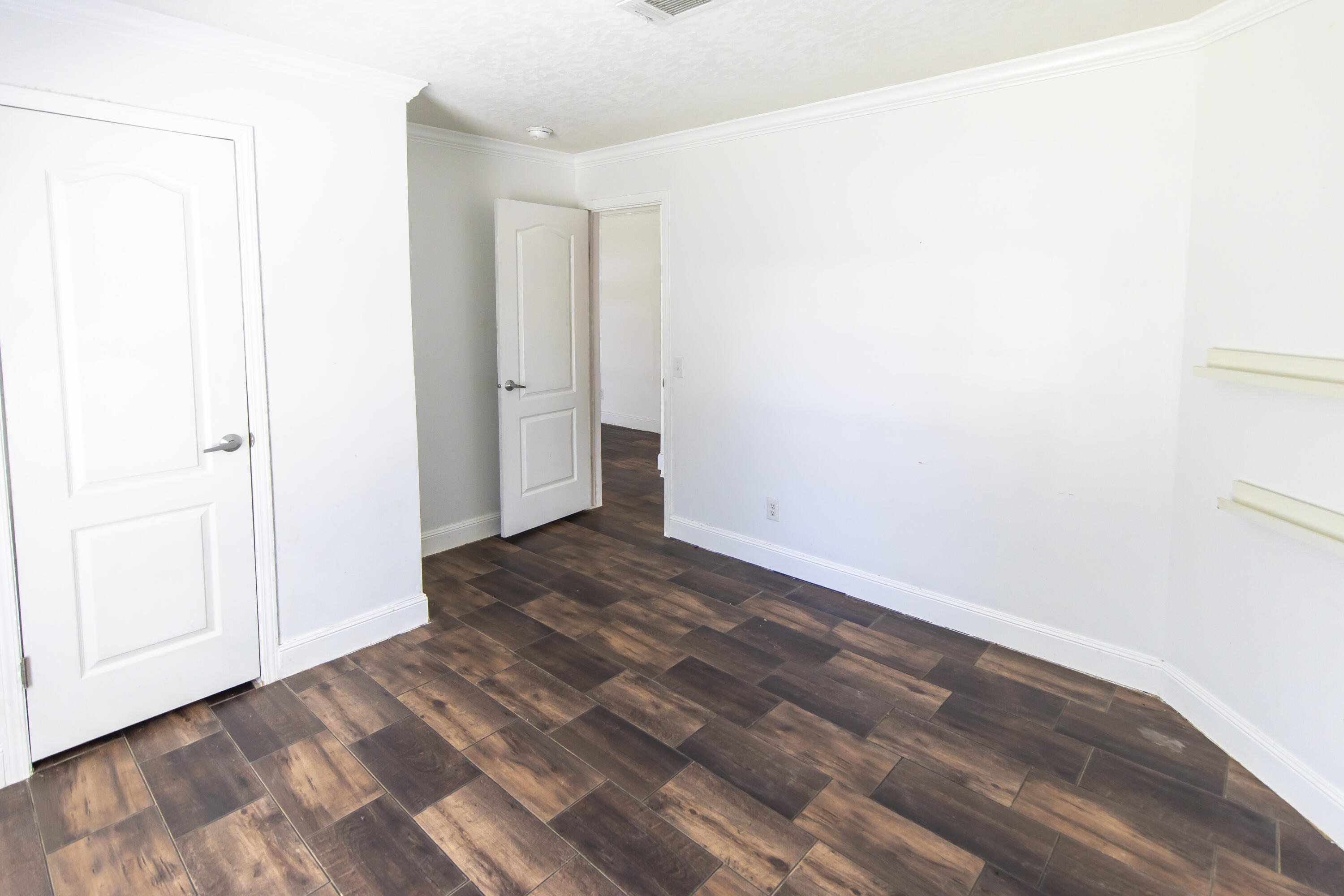 748 Phillips Drive Freeport, FL 32439 - Photo 32 of 50 a view of an empty room