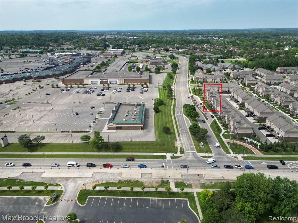 919 Barclay Circle, Unit 37 Rochester Hills, MI 48307 - Photo 55 of 56