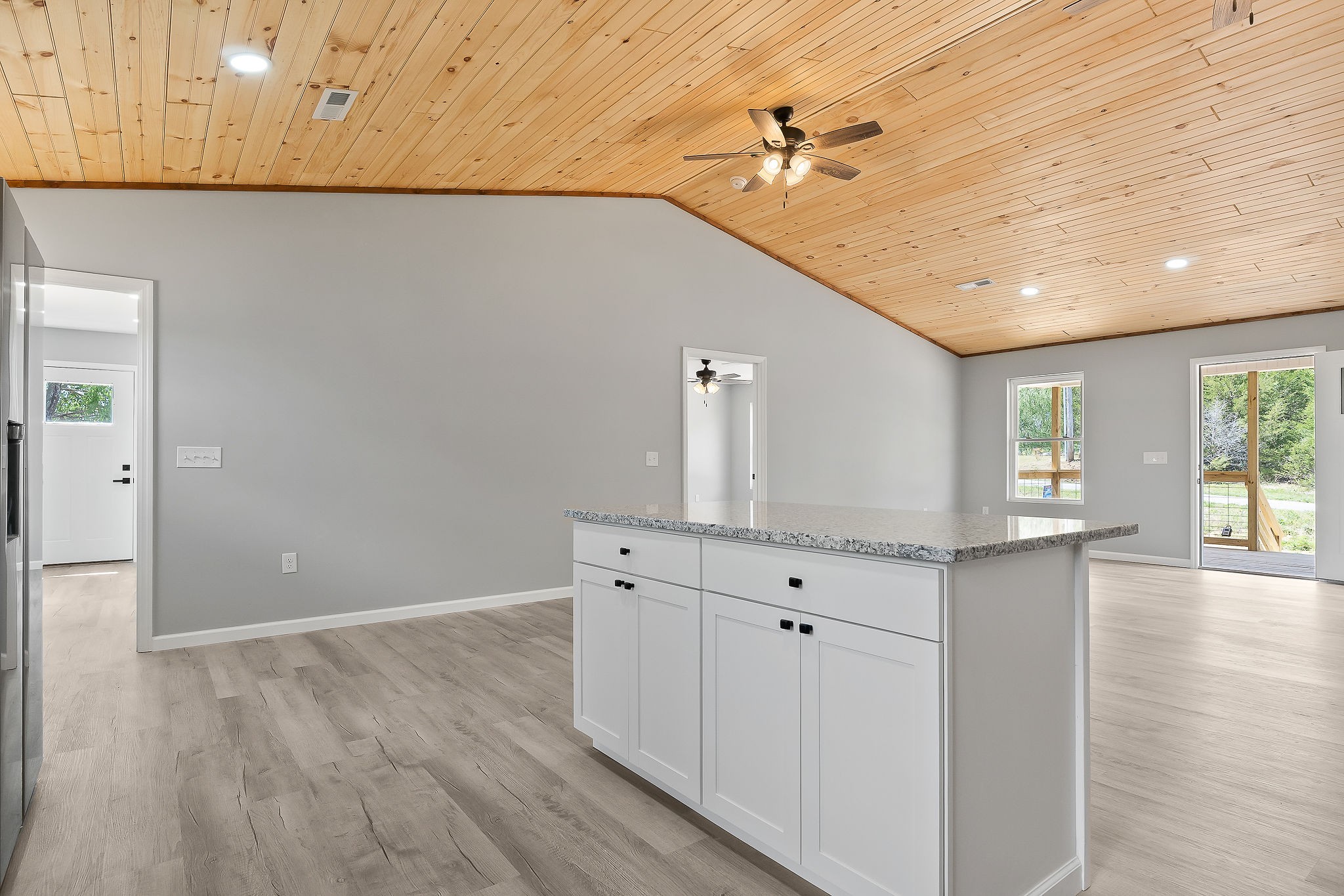 141 Jim Anderson Road Cookeville, TN 38501 - Photo 8 of 26 Gallery Image 8