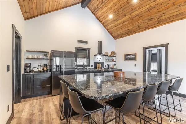 $649,900 | 1300 River Vly Road, Doniphan, MO 63935