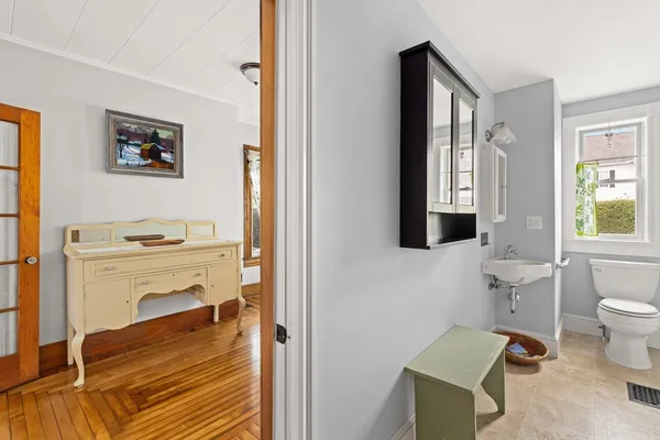 $725,000 | 89 Garfield Avenue, Easthampton, MA 01027
