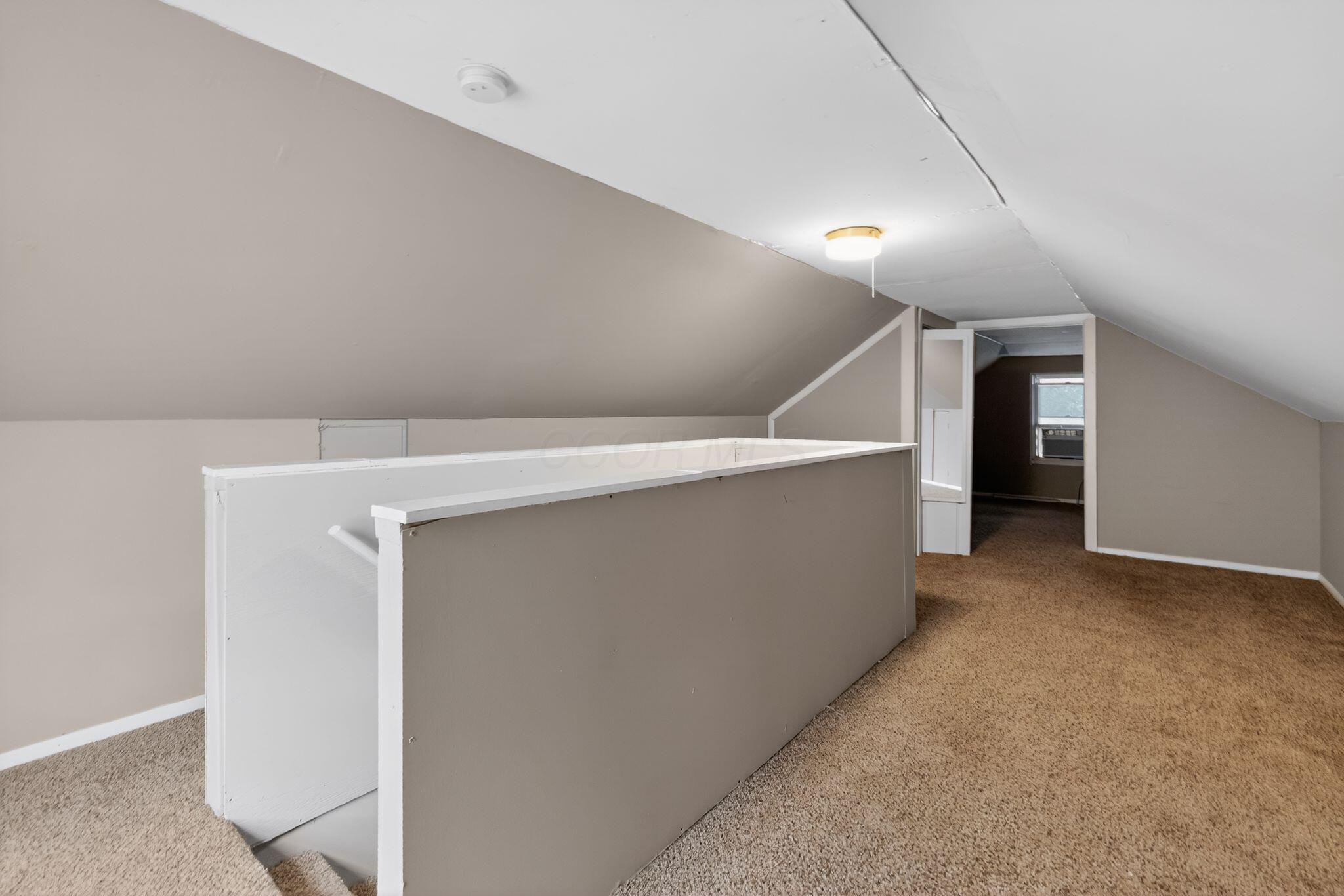 669 South Hampton Road Columbus, OH 43213 - Photo 24 of 28