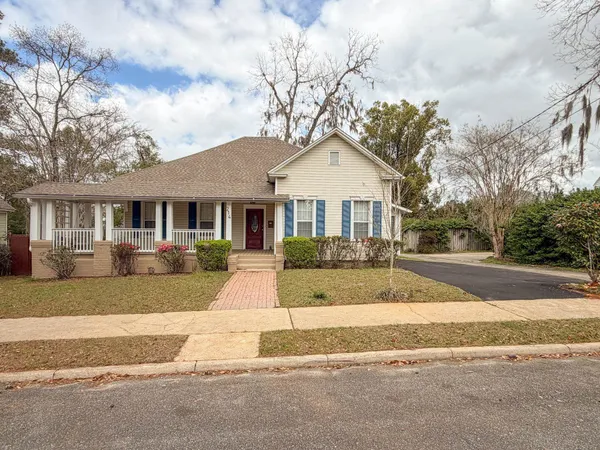 $290,000 | 214 West Sharon Street, Quincy, FL 32351