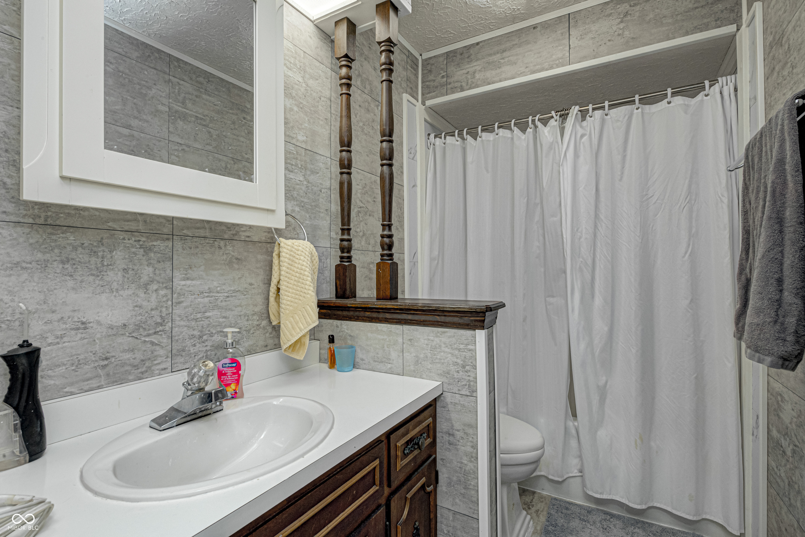 620 Ridge Road Greenwood, IN 46142 - Photo 23 of 30 Gallery Image 23