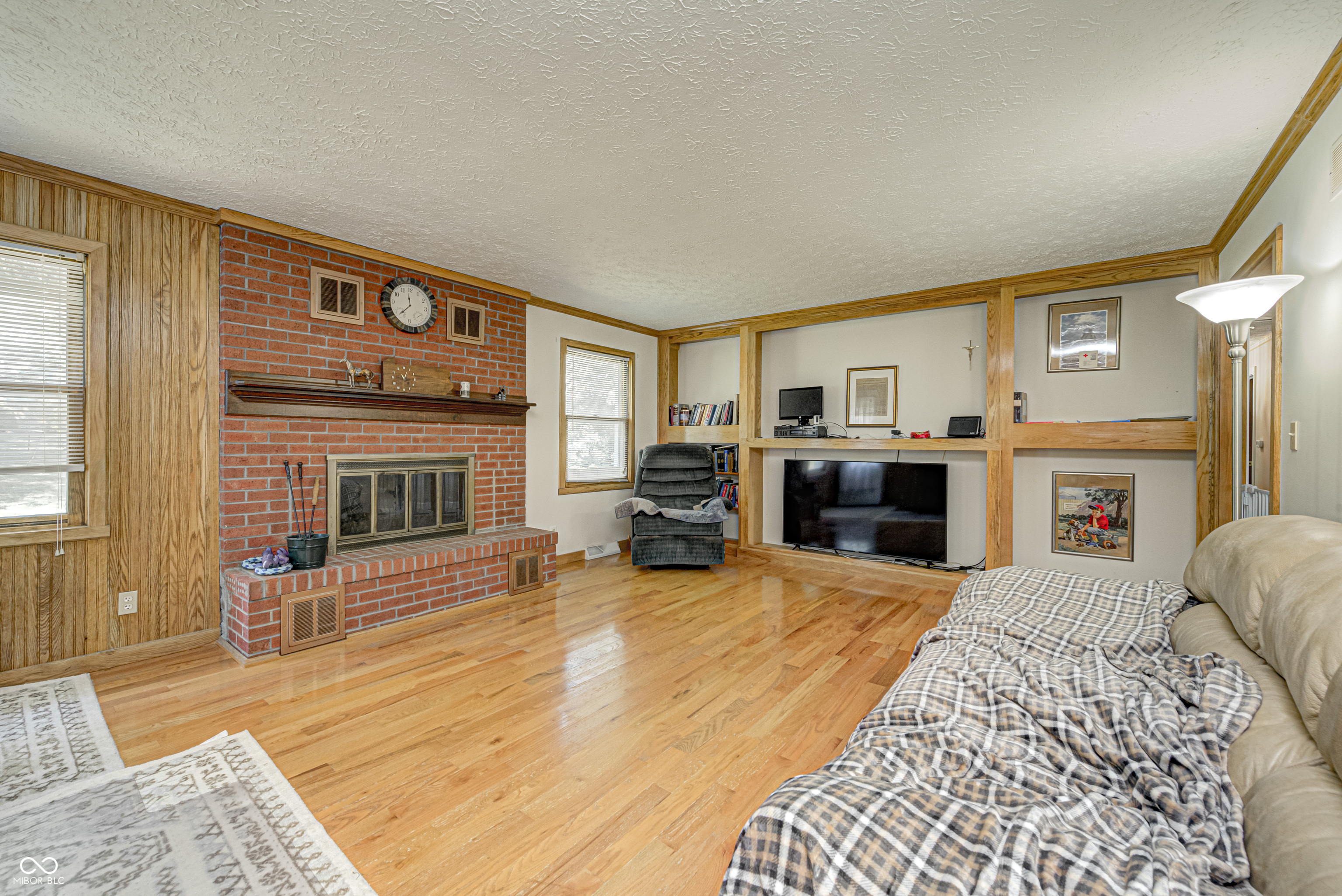 620 Ridge Road Greenwood, IN 46142 - Photo 9 of 30 Gallery Image 9