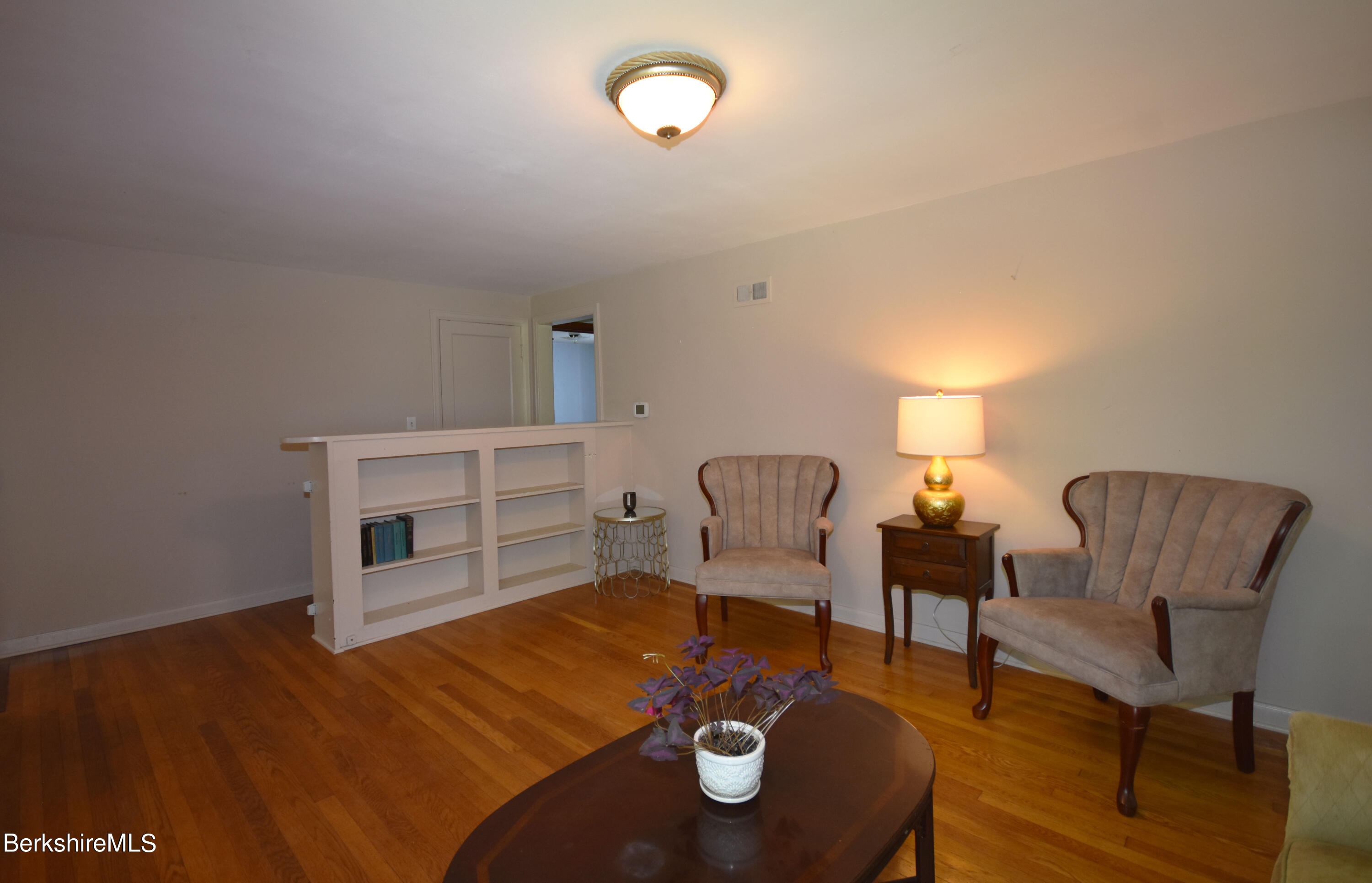 1649 State Road Richmond, MA 01254 - Photo 9 of 43 a living room with furniture