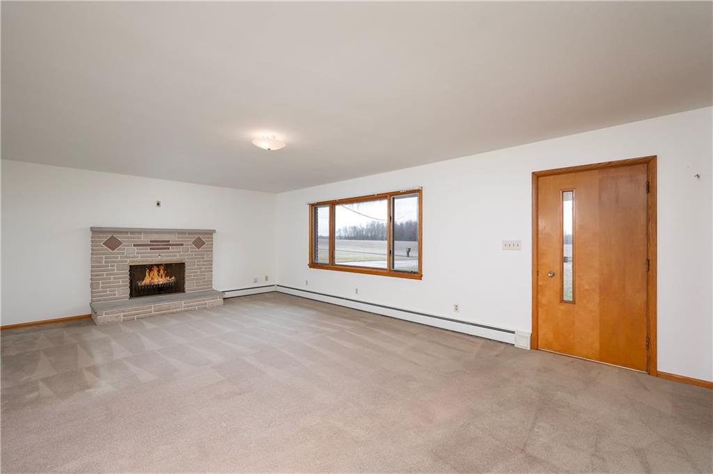 147 Grindel Road Prospect, PA 16052 - Photo 3 of 25 an empty room with windows