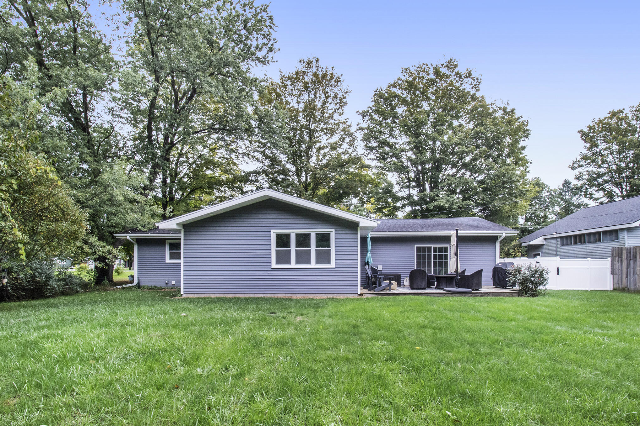 12388 South Sprinkle Road Vicksburg, MI 49097 - Photo 20 of 20 IMG_1625