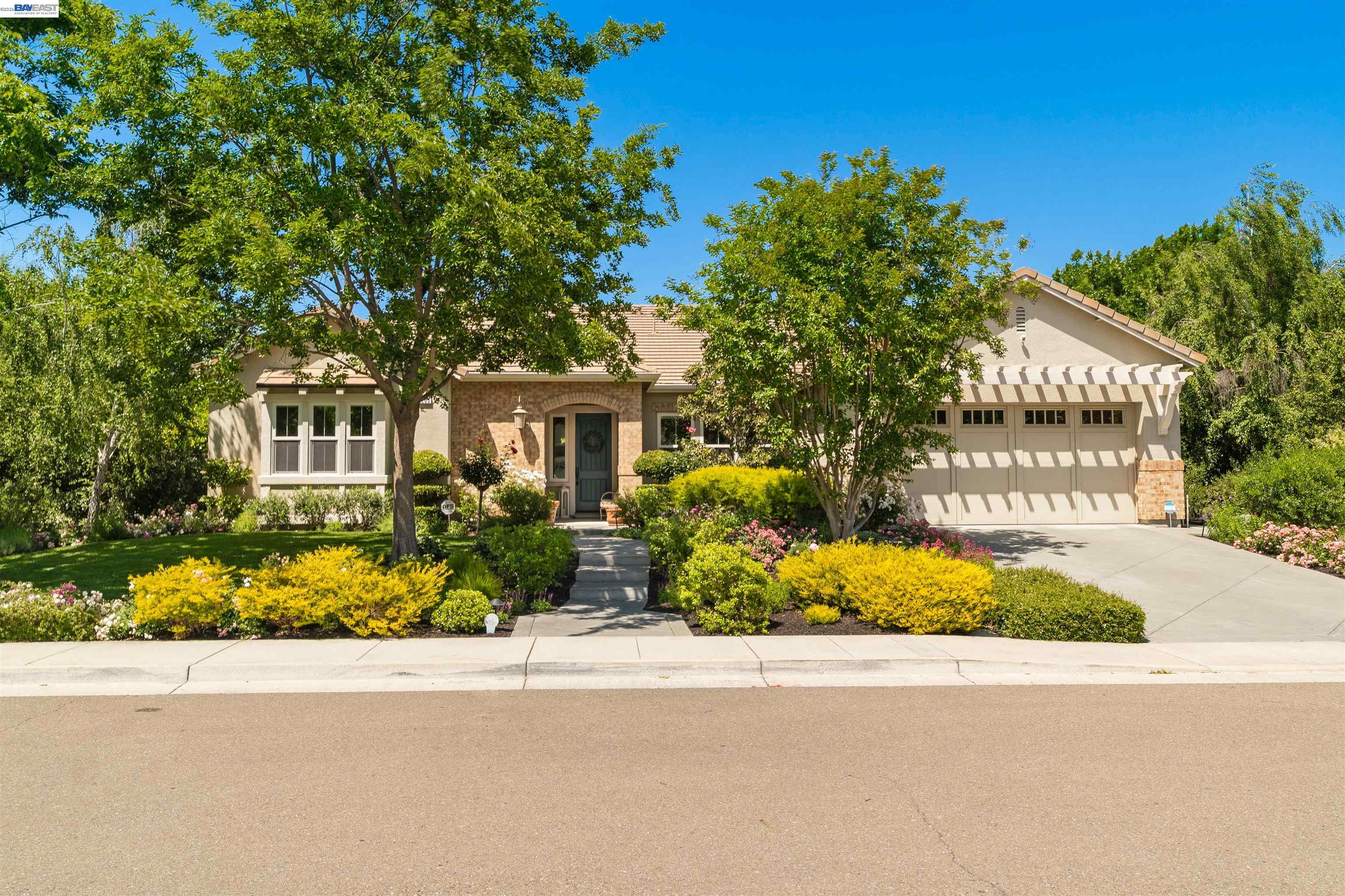 2205 Cameron Circle Pleasanton, CA 94588 - Photo 5 of 90